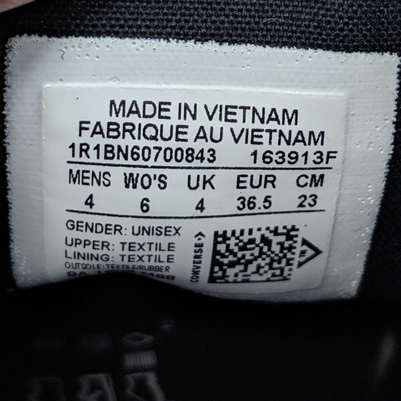 ⬇️Converse x Hello Kitty All Star Low Fiery Red - Picture 7 of 7